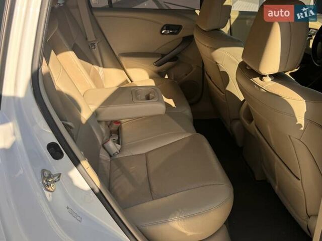 Белый Акура РДХ, объемом двигателя 3.47 л и пробегом 160 тыс. км за 15300 $, фото 12 на Automoto.ua