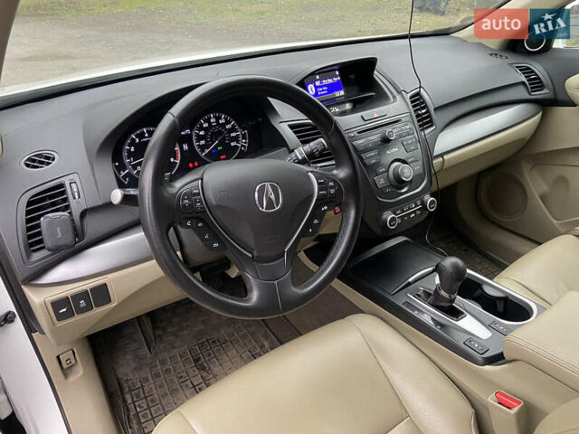 Белый Акура РДХ, объемом двигателя 3.5 л и пробегом 72 тыс. км за 18000 $, фото 9 на Automoto.ua