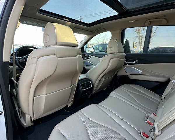 Белый Акура РДХ, объемом двигателя 2 л и пробегом 153 тыс. км за 26900 $, фото 9 на Automoto.ua
