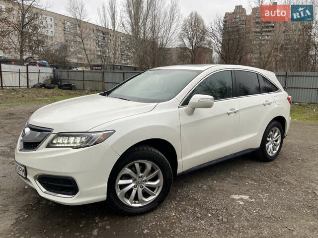 Белый Акура РДХ, объемом двигателя 3.5 л и пробегом 72 тыс. км за 18000 $, фото 1 на Automoto.ua