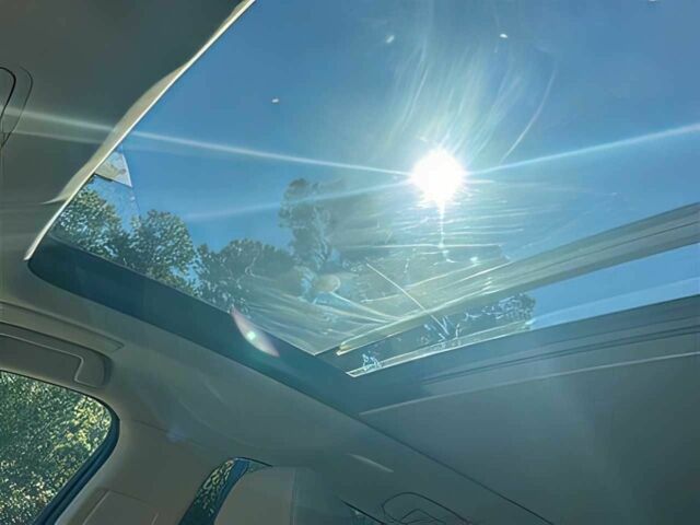 Білий Акура РДХ, об'ємом двигуна 2 л та пробігом 40 тис. км за 17999 $, фото 9 на Automoto.ua