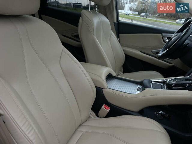 Белый Акура РДХ, объемом двигателя 2 л и пробегом 49 тыс. км за 28000 $, фото 31 на Automoto.ua