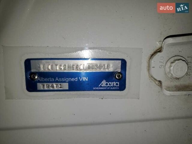 Белый Акура РДХ, объемом двигателя 2 л и пробегом 29 тыс. км за 7500 $, фото 12 на Automoto.ua