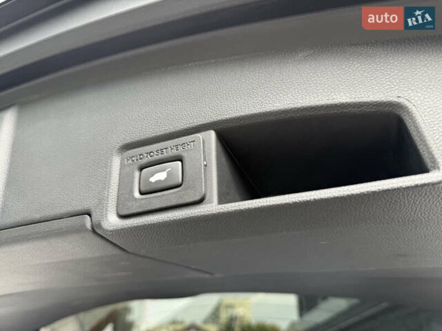 Белый Акура РДХ, объемом двигателя 2 л и пробегом 25 тыс. км за 28900 $, фото 46 на Automoto.ua