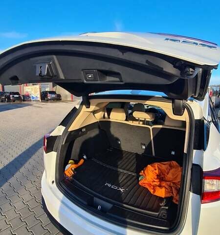 Білий Акура РДХ, об'ємом двигуна 2 л та пробігом 14 тис. км за 40000 $, фото 16 на Automoto.ua