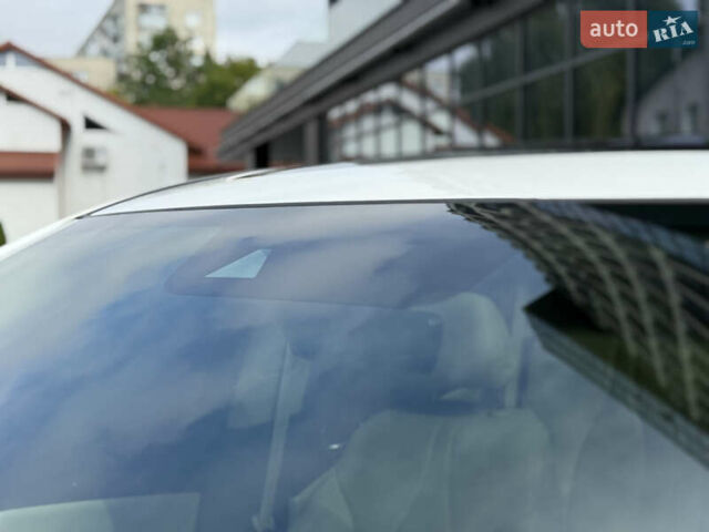 Белый Акура РДХ, объемом двигателя 2 л и пробегом 25 тыс. км за 28900 $, фото 12 на Automoto.ua