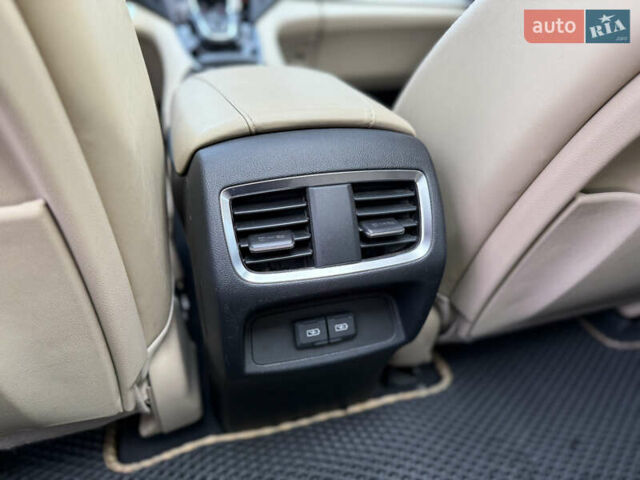 Белый Акура РДХ, объемом двигателя 2 л и пробегом 25 тыс. км за 28900 $, фото 42 на Automoto.ua