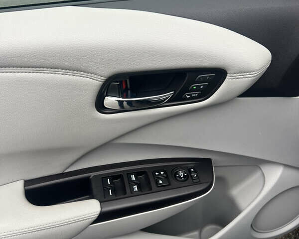 Чорний Акура РДХ, об'ємом двигуна 3.47 л та пробігом 220 тис. км за 14000 $, фото 13 на Automoto.ua