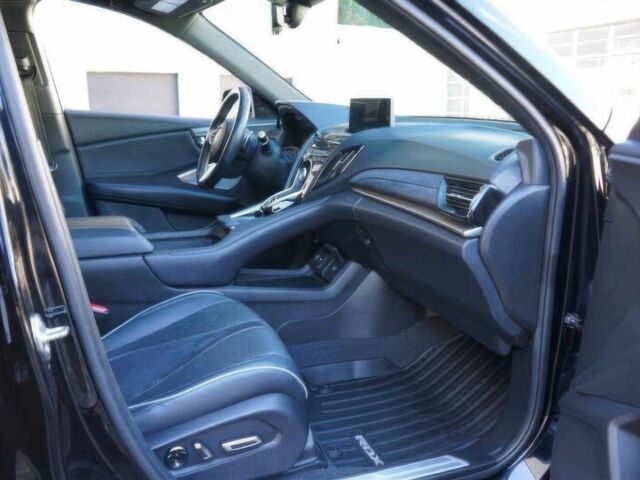 Акура РДХ 2020 у Одесі на Automoto.ua Чорний Акура РДХ, об'ємом двигуна 2 л та пробігом 32 тис. км за 24200 $, фото 6 на Automoto.ua