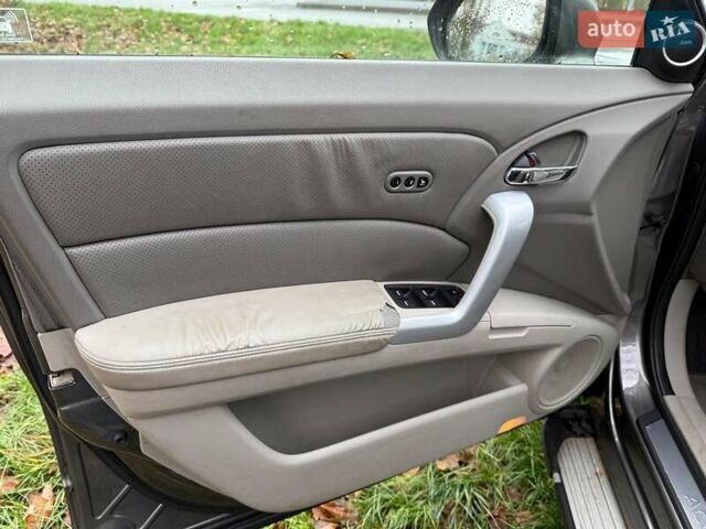 Сірий Акура РДХ, об'ємом двигуна 2.3 л та пробігом 193 тис. км за 8940 $, фото 9 на Automoto.ua