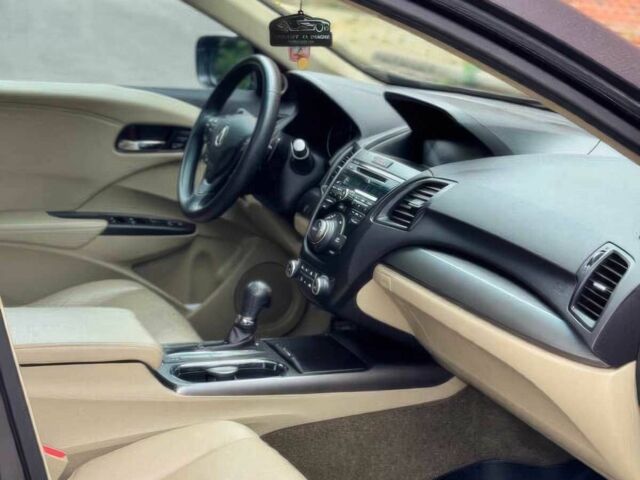 Сірий Акура РДХ, об'ємом двигуна 3.5 л та пробігом 70 тис. км за 8600 $, фото 9 на Automoto.ua