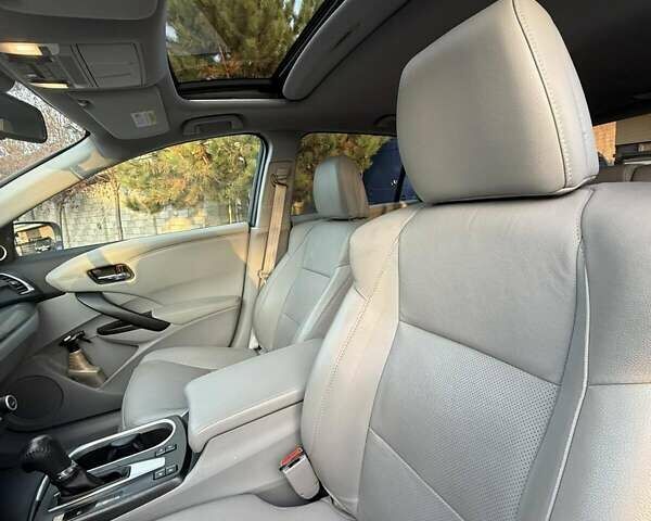 Серый Акура РДХ, объемом двигателя 3.47 л и пробегом 176 тыс. км за 18000 $, фото 10 на Automoto.ua