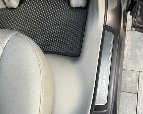 Серый Акура РДХ, объемом двигателя 3.47 л и пробегом 176 тыс. км за 18000 $, фото 18 на Automoto.ua