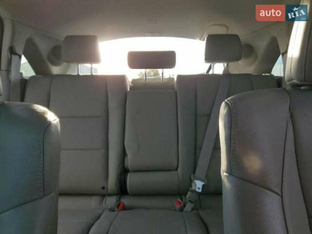 Серый Акура РДХ, объемом двигателя 3.5 л и пробегом 55 тыс. км за 5400 $, фото 9 на Automoto.ua