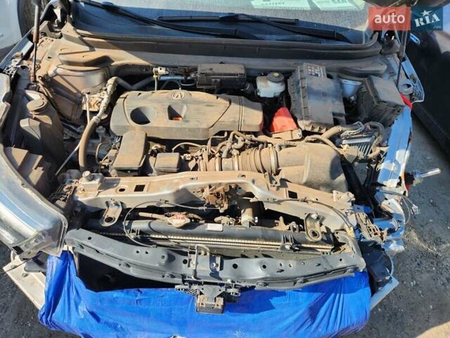 Сірий Акура РДХ, об'ємом двигуна 2 л та пробігом 102 тис. км за 10990 $, фото 6 на Automoto.ua