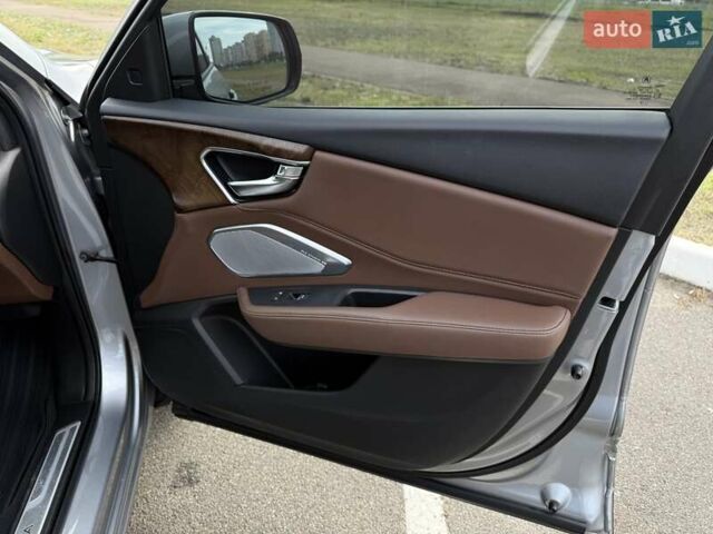 Сірий Акура РДХ, об'ємом двигуна 2 л та пробігом 114 тис. км за 28500 $, фото 37 на Automoto.ua