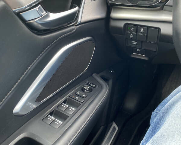 Акура РДХ 2019 в Львове на Automoto.ua Серый Акура РДХ, объемом двигателя 2 л и пробегом 18 тыс. км за 25000 $, фото 10 на Automoto.ua