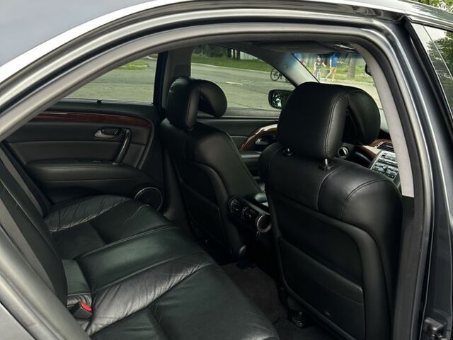 Серый Акура РЛ, объемом двигателя 3.5 л и пробегом 190 тыс. км за 7700 $, фото 6 на Automoto.ua