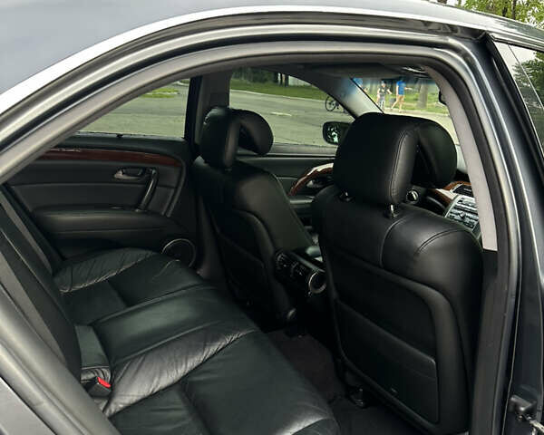 Серый Акура РЛ, объемом двигателя 3.5 л и пробегом 188 тыс. км за 8500 $, фото 6 на Automoto.ua