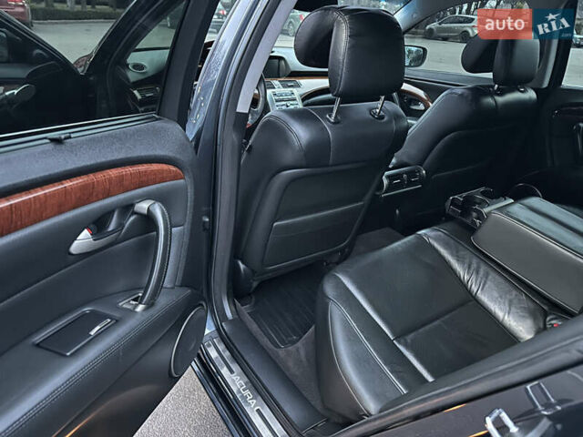 Сірий Акура РЛ, об'ємом двигуна 3.47 л та пробігом 193 тис. км за 7900 $, фото 4 на Automoto.ua