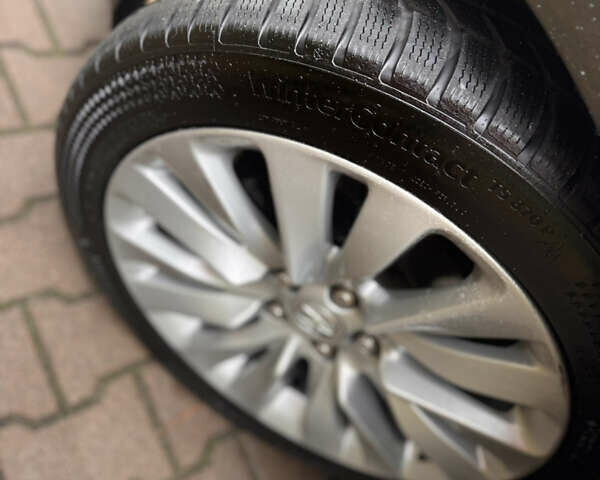 Акура РЛХ, объемом двигателя 3.5 л и пробегом 122 тыс. км за 19999 $, фото 11 на Automoto.ua