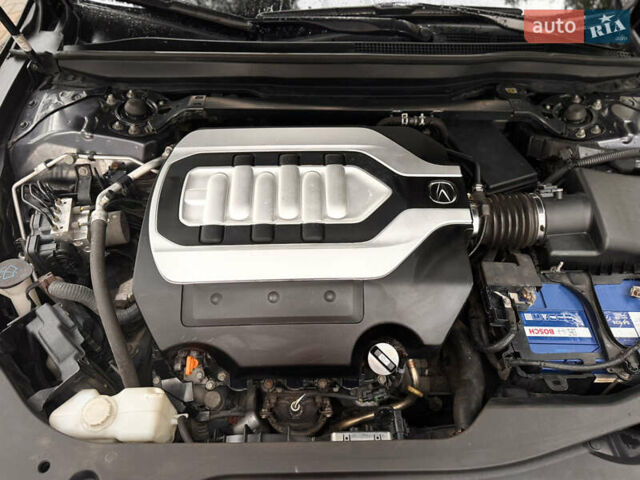 Акура РЛХ, объемом двигателя 3.5 л и пробегом 122 тыс. км за 19999 $, фото 10 на Automoto.ua
