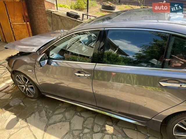 Серый Акура РЛХ, объемом двигателя 3.5 л и пробегом 103 тыс. км за 19500 $, фото 3 на Automoto.ua