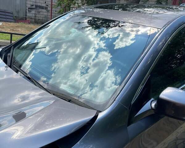 Серый Акура РЛХ, объемом двигателя 3.5 л и пробегом 103 тыс. км за 19500 $, фото 2 на Automoto.ua