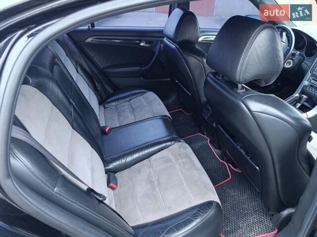 Черный Акура ТЛ, объемом двигателя 3.47 л и пробегом 262 тыс. км за 6000 $, фото 5 на Automoto.ua