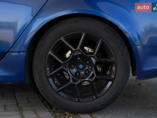Синій Акура TL, об'ємом двигуна 3.5 л та пробігом 265 тис. км за 8800 $, фото 4 на Automoto.ua
