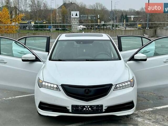 Белый Акура ТЛХ, объемом двигателя 2.35 л и пробегом 206 тыс. км за 13999 $, фото 21 на Automoto.ua