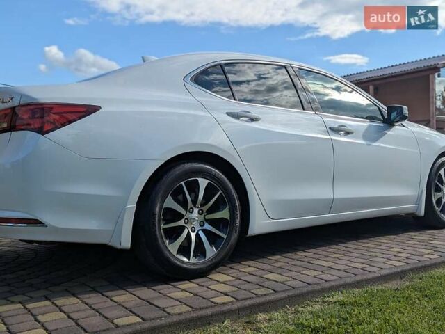 Белый Акура ТЛХ, объемом двигателя 2.36 л и пробегом 197 тыс. км за 13900 $, фото 3 на Automoto.ua