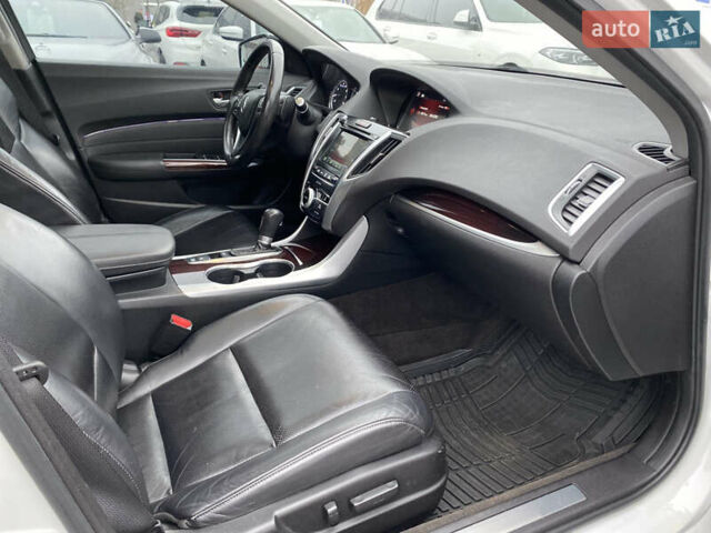 Белый Акура ТЛХ, объемом двигателя 2.36 л и пробегом 199 тыс. км за 14500 $, фото 27 на Automoto.ua