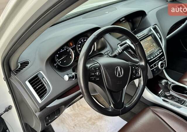 Белый Акура ТЛХ, объемом двигателя 2.36 л и пробегом 107 тыс. км за 13699 $, фото 22 на Automoto.ua