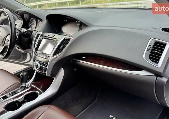 Белый Акура ТЛХ, объемом двигателя 2.36 л и пробегом 107 тыс. км за 13699 $, фото 38 на Automoto.ua