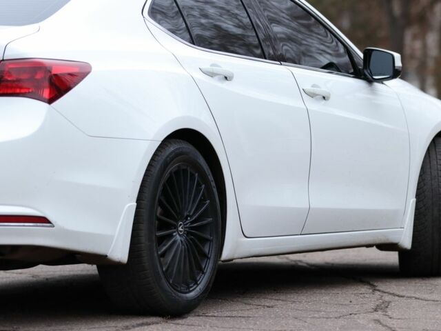 Білий Акура ТЛХ, об'ємом двигуна 2.4 л та пробігом 260 тис. км за 16999 $, фото 9 на Automoto.ua