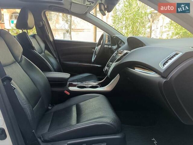 Белый Акура ТЛХ, объемом двигателя 3.47 л и пробегом 112 тыс. км за 15500 $, фото 16 на Automoto.ua