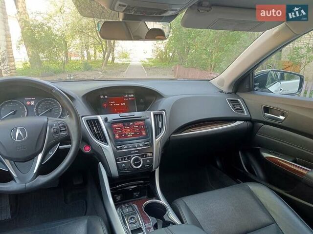 Белый Акура ТЛХ, объемом двигателя 3.47 л и пробегом 112 тыс. км за 15500 $, фото 21 на Automoto.ua