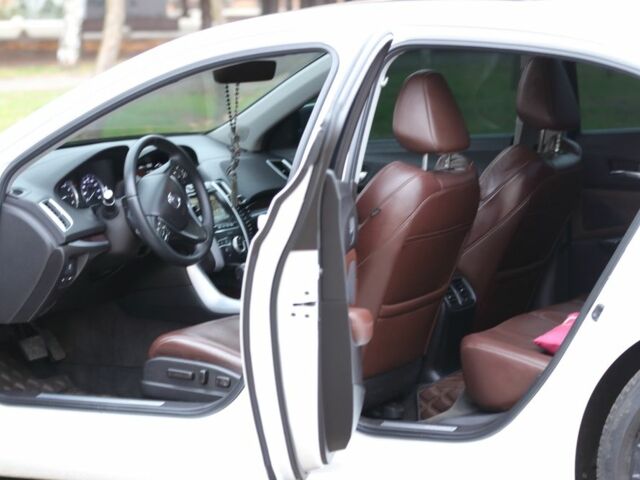 Білий Акура ТЛХ, об'ємом двигуна 2.4 л та пробігом 260 тис. км за 16999 $, фото 15 на Automoto.ua