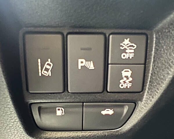 Белый Акура ТЛХ, объемом двигателя 3.47 л и пробегом 149 тыс. км за 17500 $, фото 13 на Automoto.ua