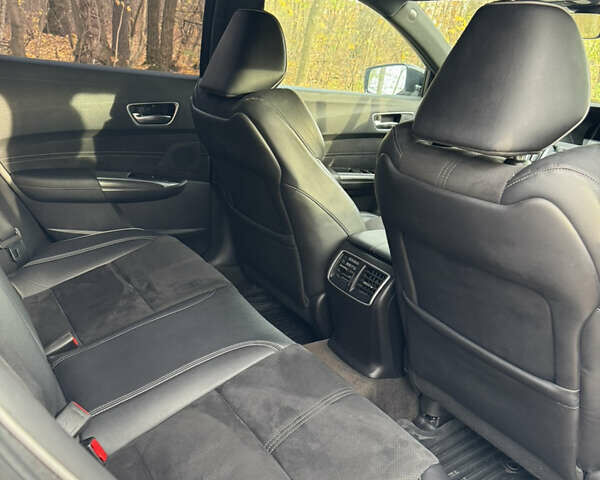 Білий Акура ТЛХ, об'ємом двигуна 3.47 л та пробігом 129 тис. км за 17500 $, фото 64 на Automoto.ua
