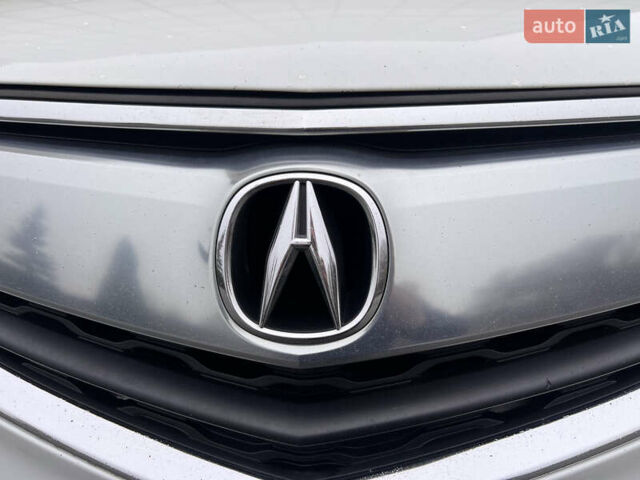 Белый Акура ТЛХ, объемом двигателя 3.47 л и пробегом 149 тыс. км за 17500 $, фото 4 на Automoto.ua