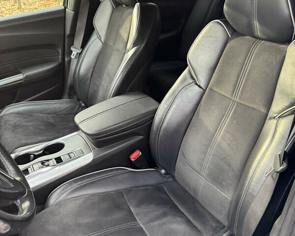 Білий Акура ТЛХ, об'ємом двигуна 3.47 л та пробігом 129 тис. км за 17500 $, фото 43 на Automoto.ua