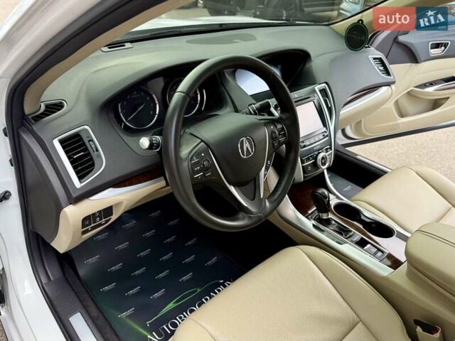 Белый Акура ТЛХ, объемом двигателя 2.36 л и пробегом 54 тыс. км за 16900 $, фото 27 на Automoto.ua