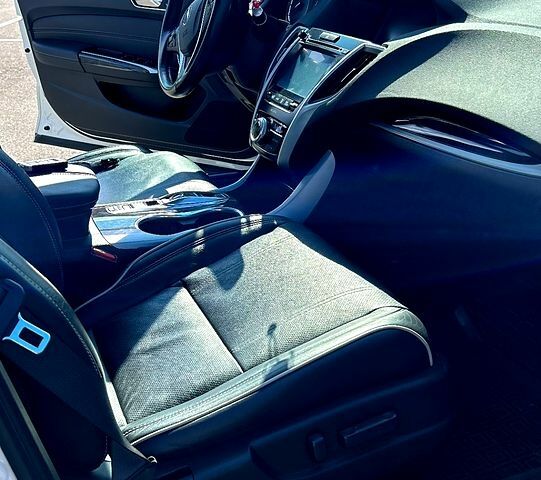 Білий Акура ТЛХ, об'ємом двигуна 3.5 л та пробігом 100 тис. км за 22500 $, фото 6 на Automoto.ua