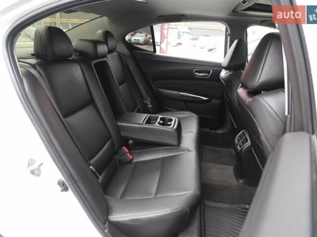 Белый Акура ТЛХ, объемом двигателя 2.36 л и пробегом 63 тыс. км за 18500 $, фото 10 на Automoto.ua