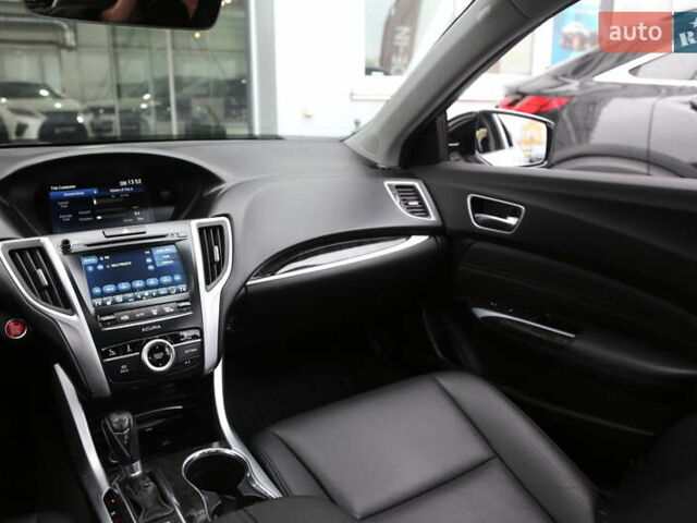 Белый Акура ТЛХ, объемом двигателя 2.36 л и пробегом 63 тыс. км за 18500 $, фото 14 на Automoto.ua