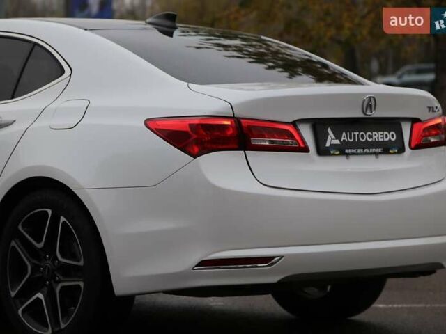 Белый Акура ТЛХ, объемом двигателя 2.36 л и пробегом 63 тыс. км за 18500 $, фото 7 на Automoto.ua