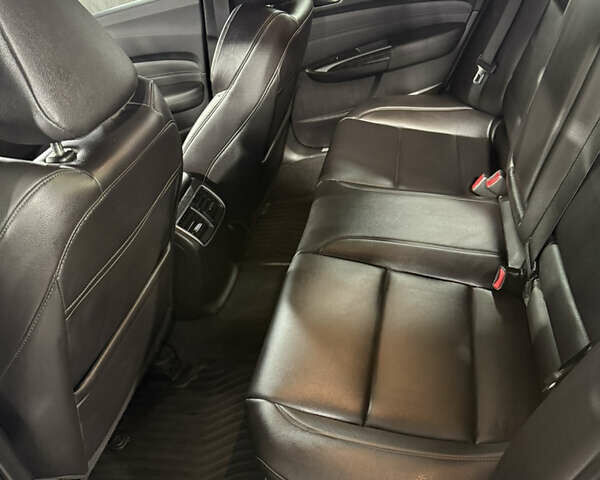 Білий Акура ТЛХ, об'ємом двигуна 2.36 л та пробігом 61 тис. км за 18500 $, фото 13 на Automoto.ua