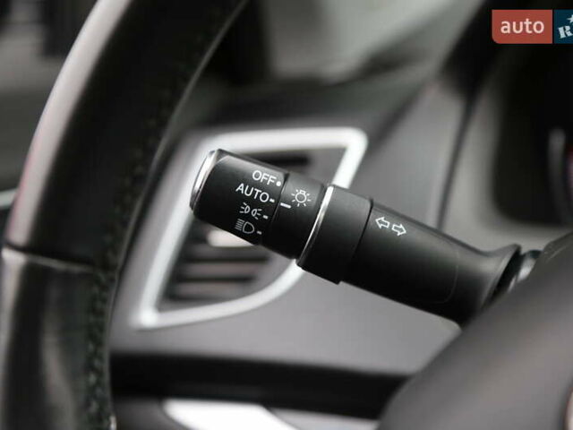 Белый Акура ТЛХ, объемом двигателя 2.36 л и пробегом 63 тыс. км за 18500 $, фото 22 на Automoto.ua